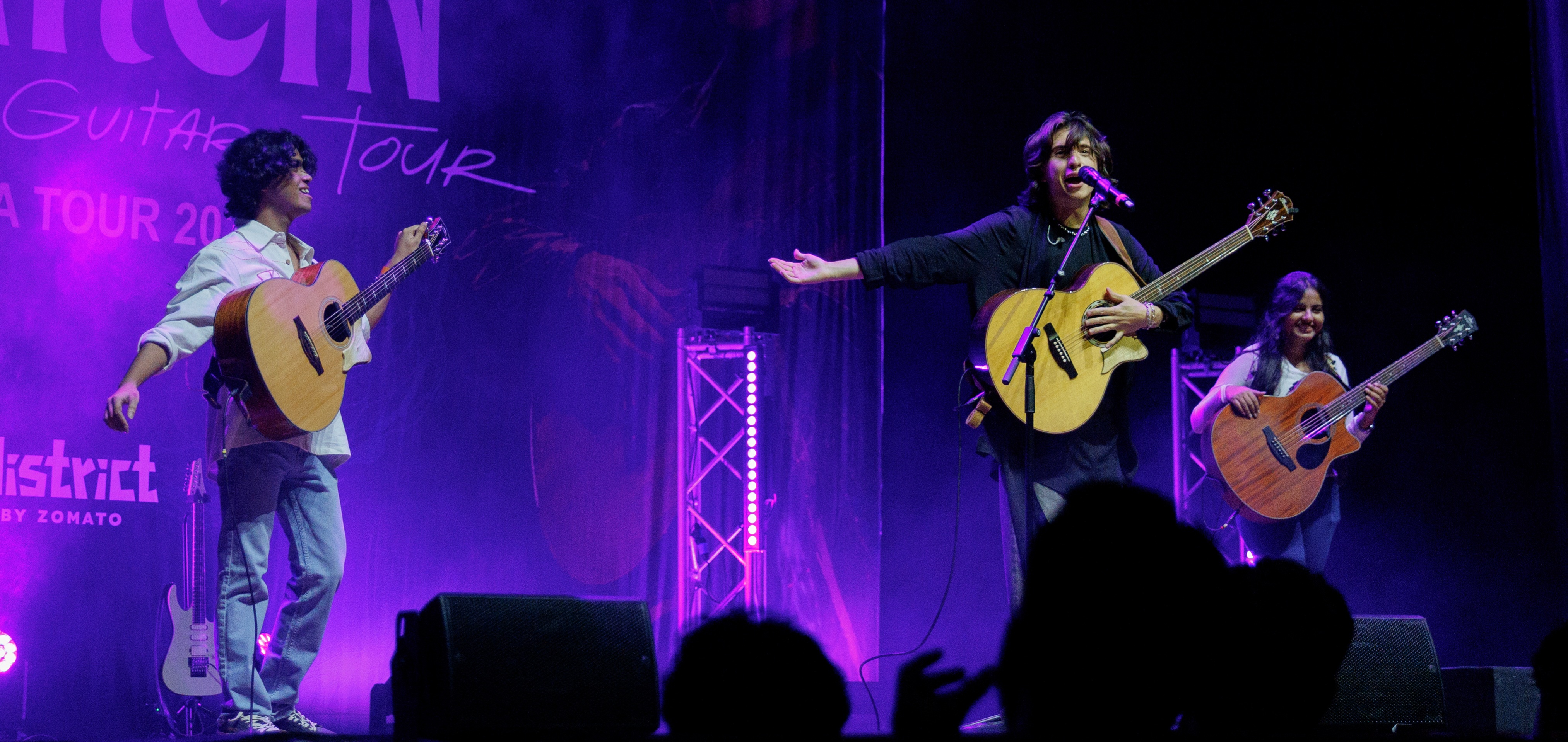 Groove The Strings